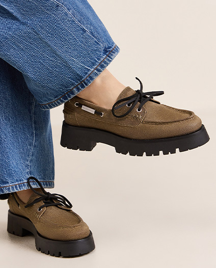 נעליים שטוחות